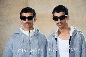 PFW Givenchy Photocall