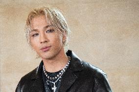 PFW Givenchy Photocall