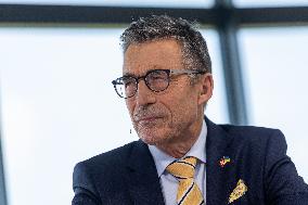 Anders Fogh Rasmussen In Poland