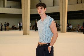 PFW - AMI Alexandre Mattiussi Front Row