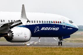 Aerial presentation at Paris Air Show