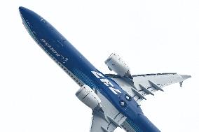 Aerial presentation at Paris Air Show