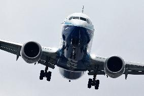 Aerial presentation at Paris Air Show