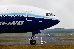 Aerial presentation at Paris Air Show