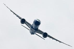 Aerial presentation at Paris Air Show