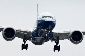 Aerial presentation at Paris Air Show