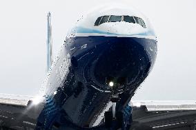 Aerial presentation at Paris Air Show