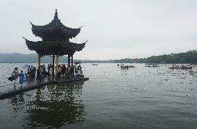 2023 Dragon Boat Festival Holiday Tourism