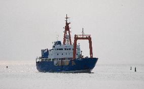 Titan Sub's Main Support Ships Return To Harbour - Canada