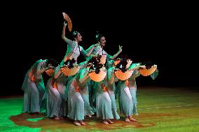 ROMANIA-BUCHAREST-CLASSICAL CHINESE DANCE