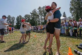 CANADA-BURNABY-WIFE-CARRYING CONTEST