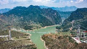 CHINA-GUIZHOU-BRIDGE-CONSTRUCTION (CN)