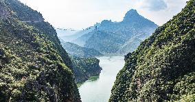 CHINA-GUIZHOU-BRIDGE-CONSTRUCTION (CN)