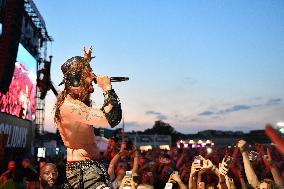 Shaka Ponk at Solidays Festival - Paris