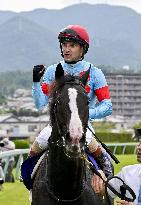 Horse racing: Takarazuka Kinen