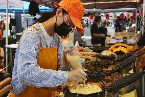 Hong Kong Style Egg Waffles