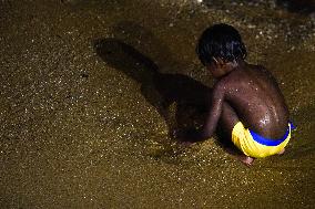 Daily Life In Colombo