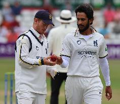 Essex v Warwickshire - LV=County Championship - Division One