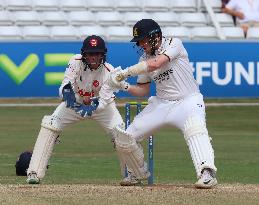 Essex v Warwickshire - LV=County Championship - Division One