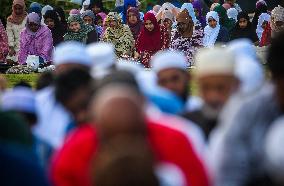 Eid Al-Adha Prayers In Colombo