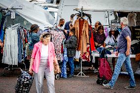 Consumers At The Market - Rotterdam