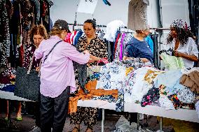 Consumers At The Market - Rotterdam