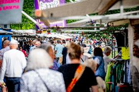 Consumers At The Market - Rotterdam