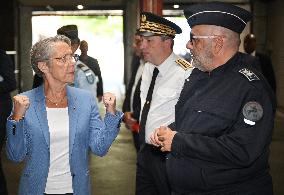 Borne And Darmanin Visit A Police Station - Evry-Courcouronnes