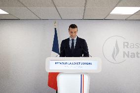 Jordan Bardella gives a press conference - Paris
