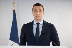 Jordan Bardella gives a press conference - Paris