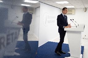 Jordan Bardella gives a press conference - Paris