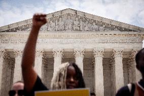 Supreme Court rules against student loan forgiveness