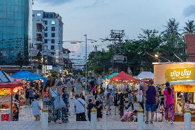 LAOS-VIENTIANE-TOURISM