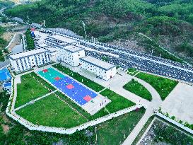 LAOS-LUANG PRABANG-CHINA-LAOS RAILWAY-LAO ENGINEER