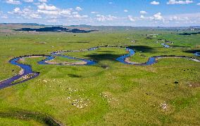 CHINA-INNER MONGOLIA-MERGEL GOL RIVER-SCENERY (CN)