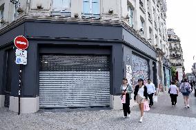 Closed Retails Stores In Paris Due To Bad Economic Situation