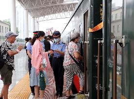 CHINA-SHANGHAI-RED CULTURE-THEMED TOURISM TRAIN (CN)
