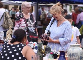 AUSTRIA-VIENNA-FLEA MARKET