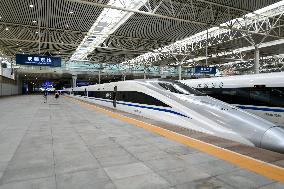 CHINA-CHENGDU-HONG KONG-NEW HIGH-SPEED RAILWAY (CN)