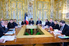 Emergency Meeting At The Elysee - Paris