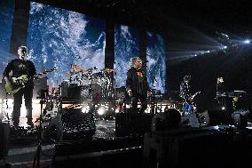 The Cure Performing A Lost World Tour - Miami