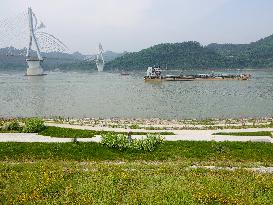 Yangtze River Water Level Falls
