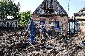 Aftermath of night shelling of Kushugum village in Zaporizhzhia by Russian army