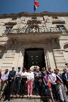 Town Hall Gathering In Support Of Attacked Mayor - Nimes