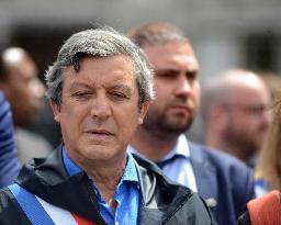 Gathering In Front Of The Town Hall Of Paris