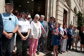 Town Hall Gathering In Support Of Attacked Mayor - Nimes
