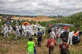 Extinction Rebellion Foix Protest Against The Gravel Pits - Ariege