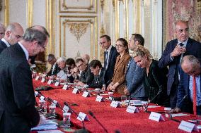 Meeting at Matignon with the chairmen of the parliamentary group at French National Assembly and at the French Senat - Paris