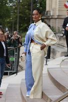 PFW - Schiaparelli Haute Couture Spring Summer 2023 - Arrivals NB