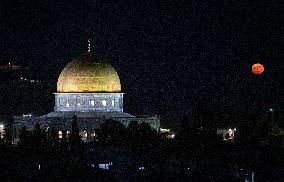 MIDEAST-JERUSALEM-FULL MOON